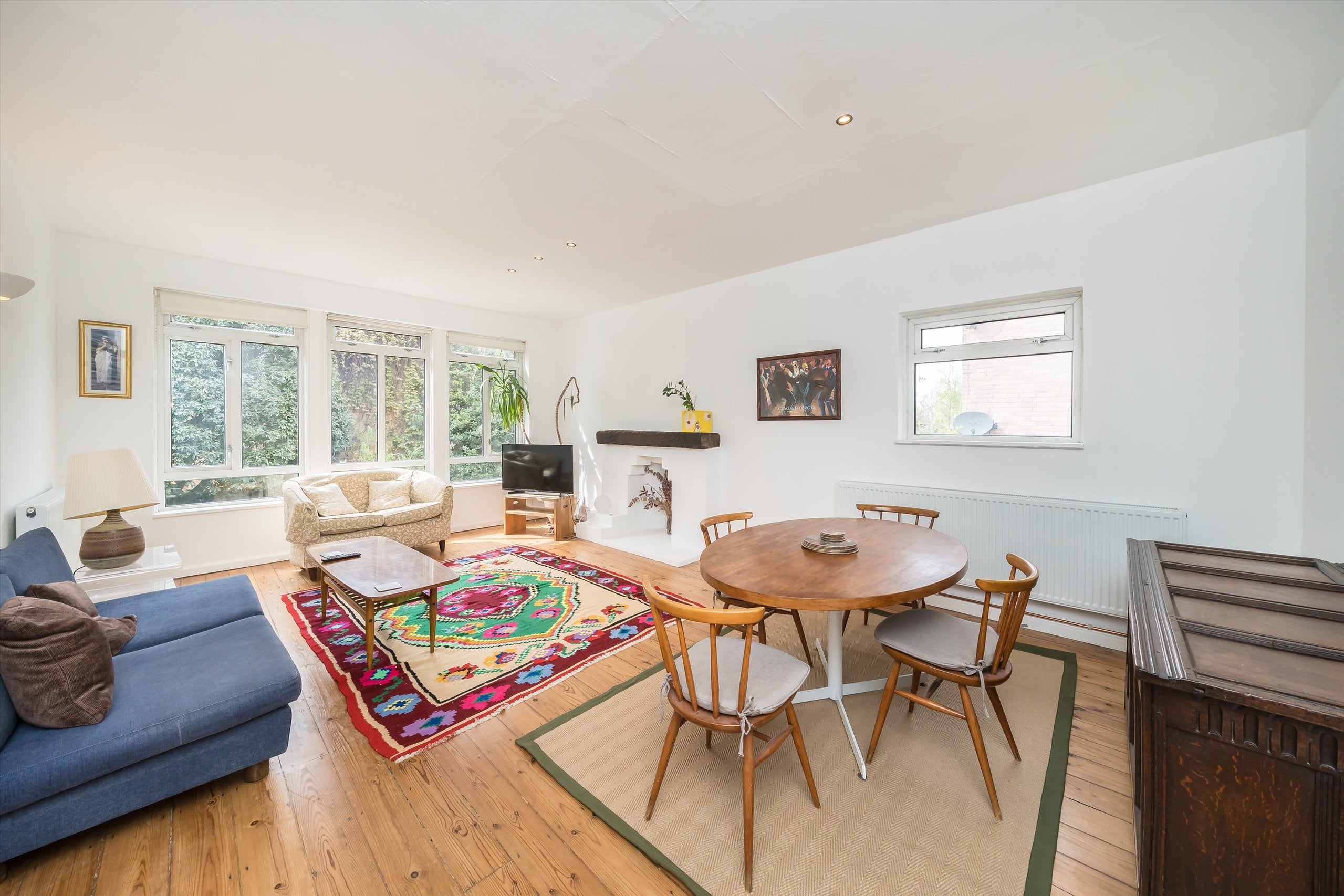 House Cubitt Terrace in Greater London