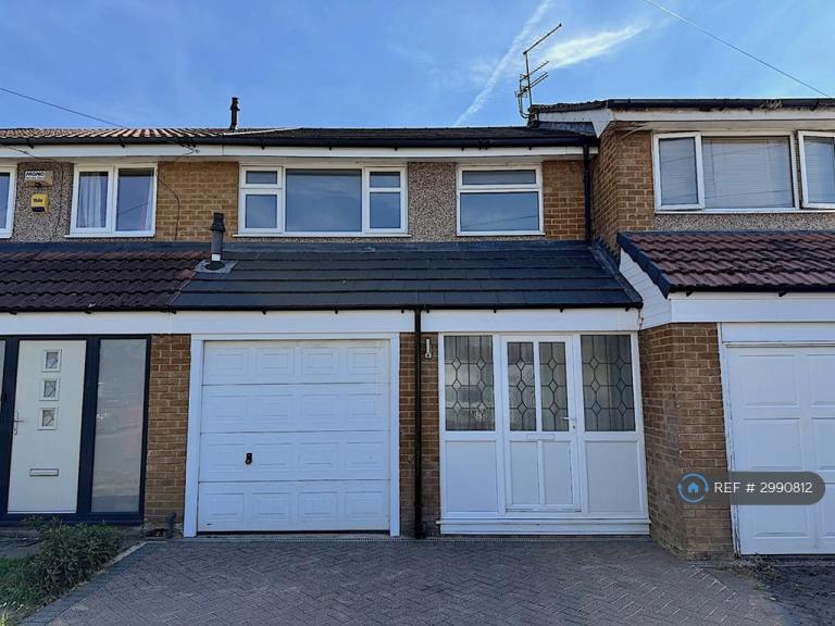 House Dairyground Road in Bramhall