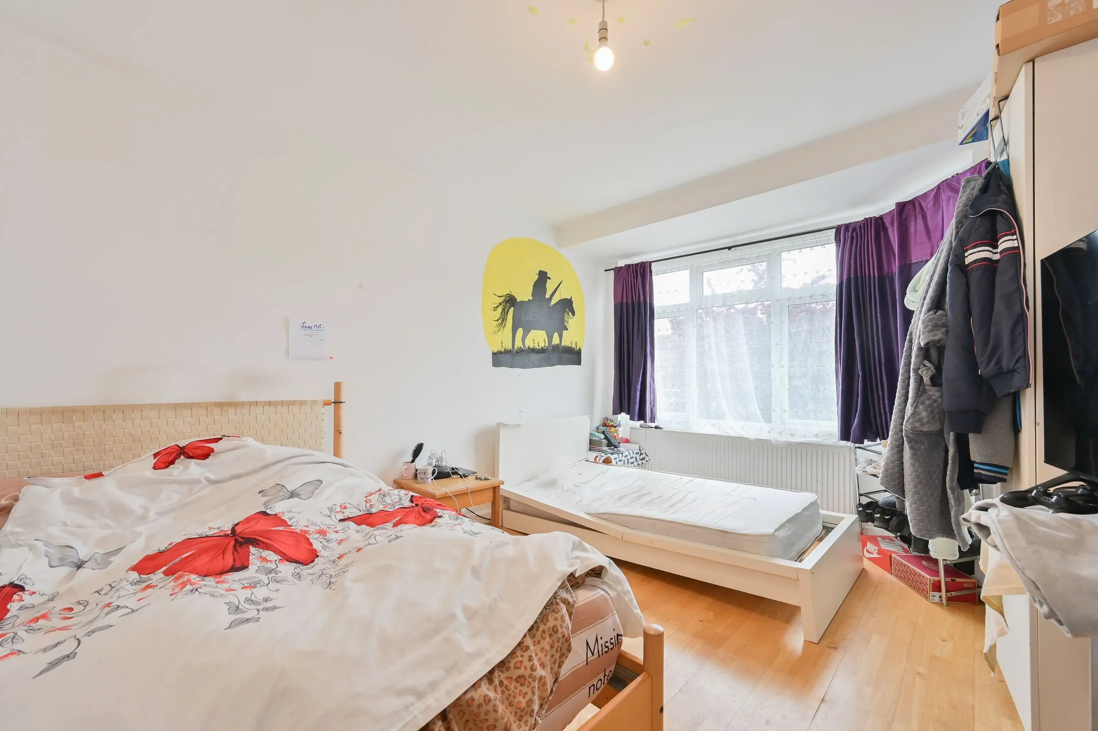 House Crofts Road in Greater London