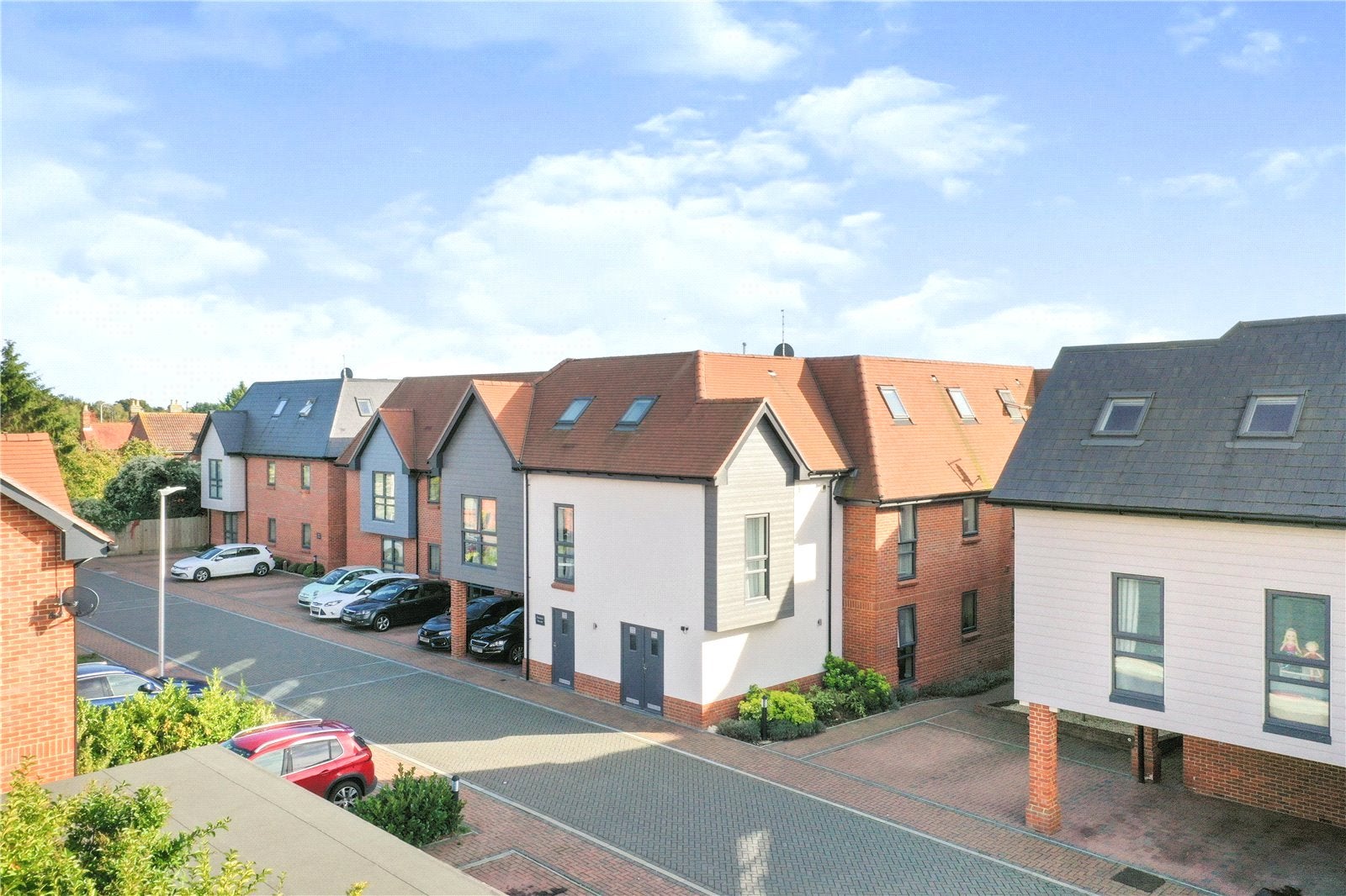 Flat Francis Close in Thatcham