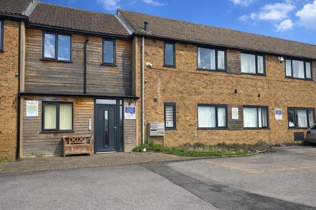 Flat Stratton Road in Stratton St. Margaret