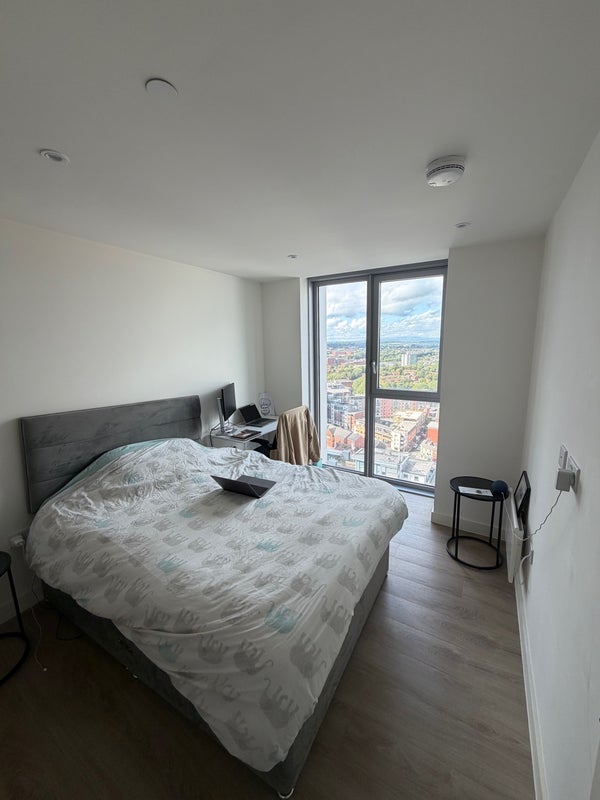 Room New Bailey Street in Salford