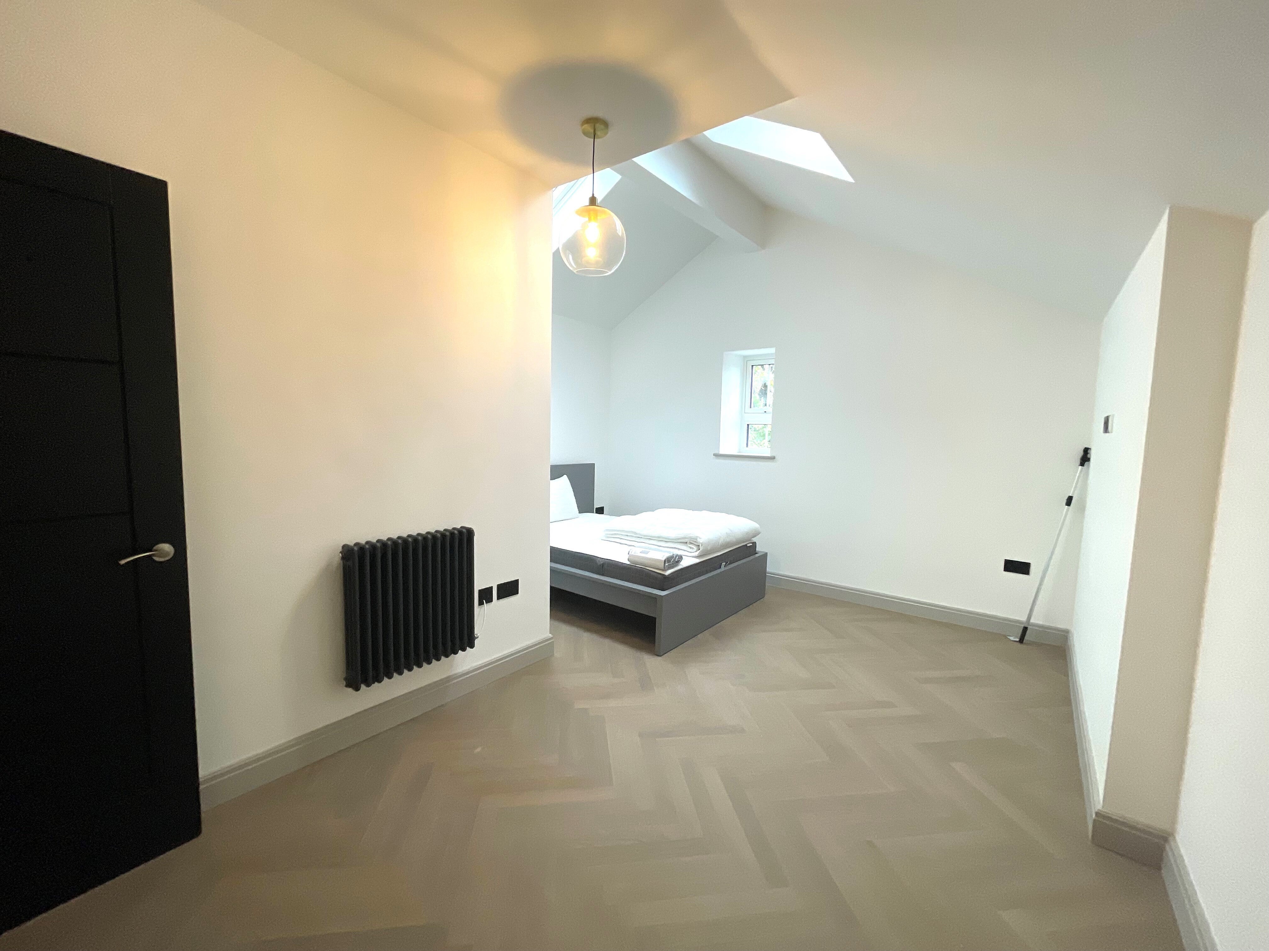 Flat Ford Lodge in Manchester