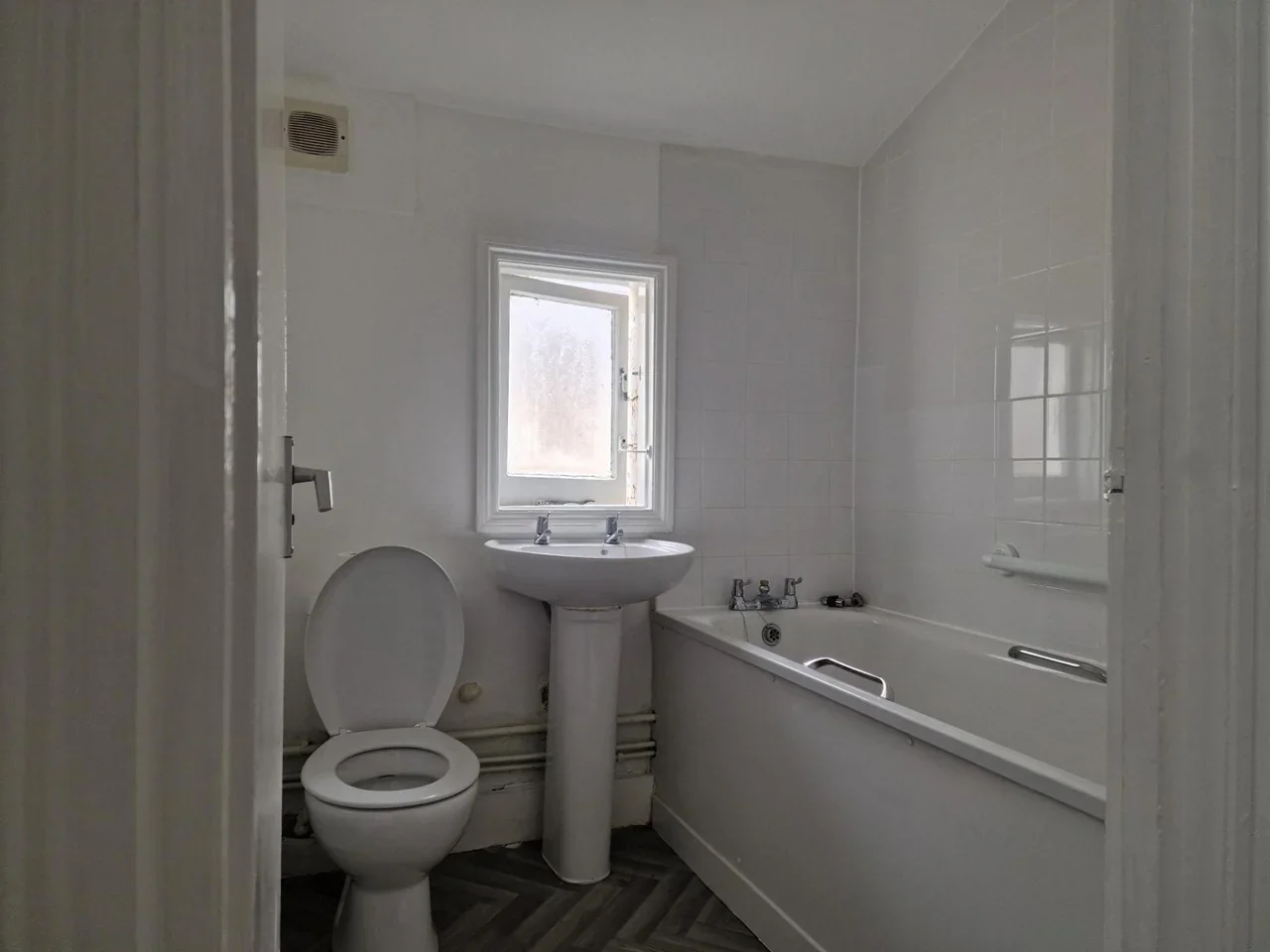 Flat East Dulwich Grove in Greater London