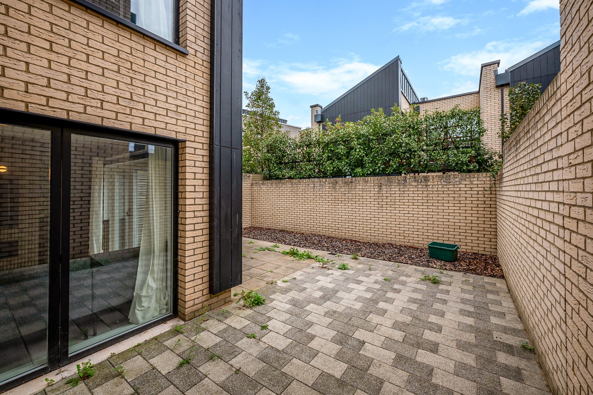 Flat Coopers Lane in Greater London