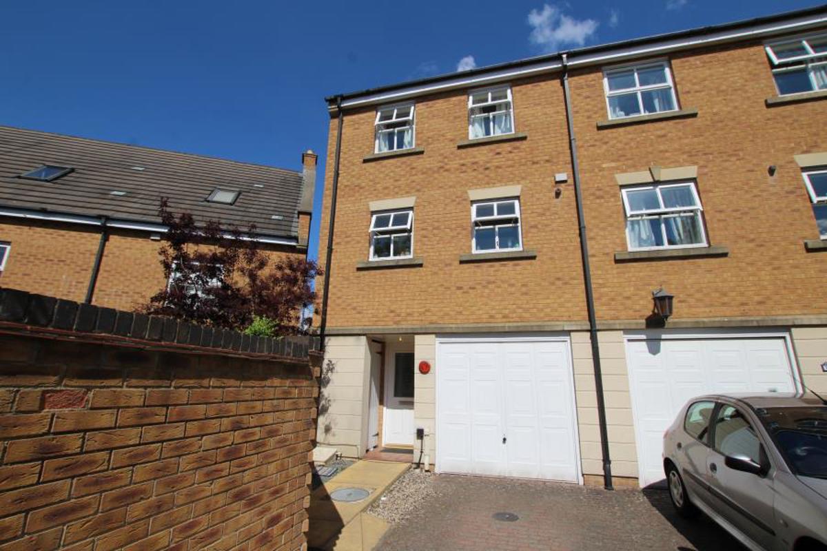 House Lancelot Road in Stoke Gifford