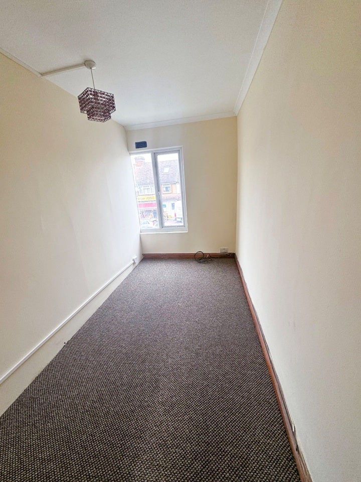 Flat Burlington Road in Greater London