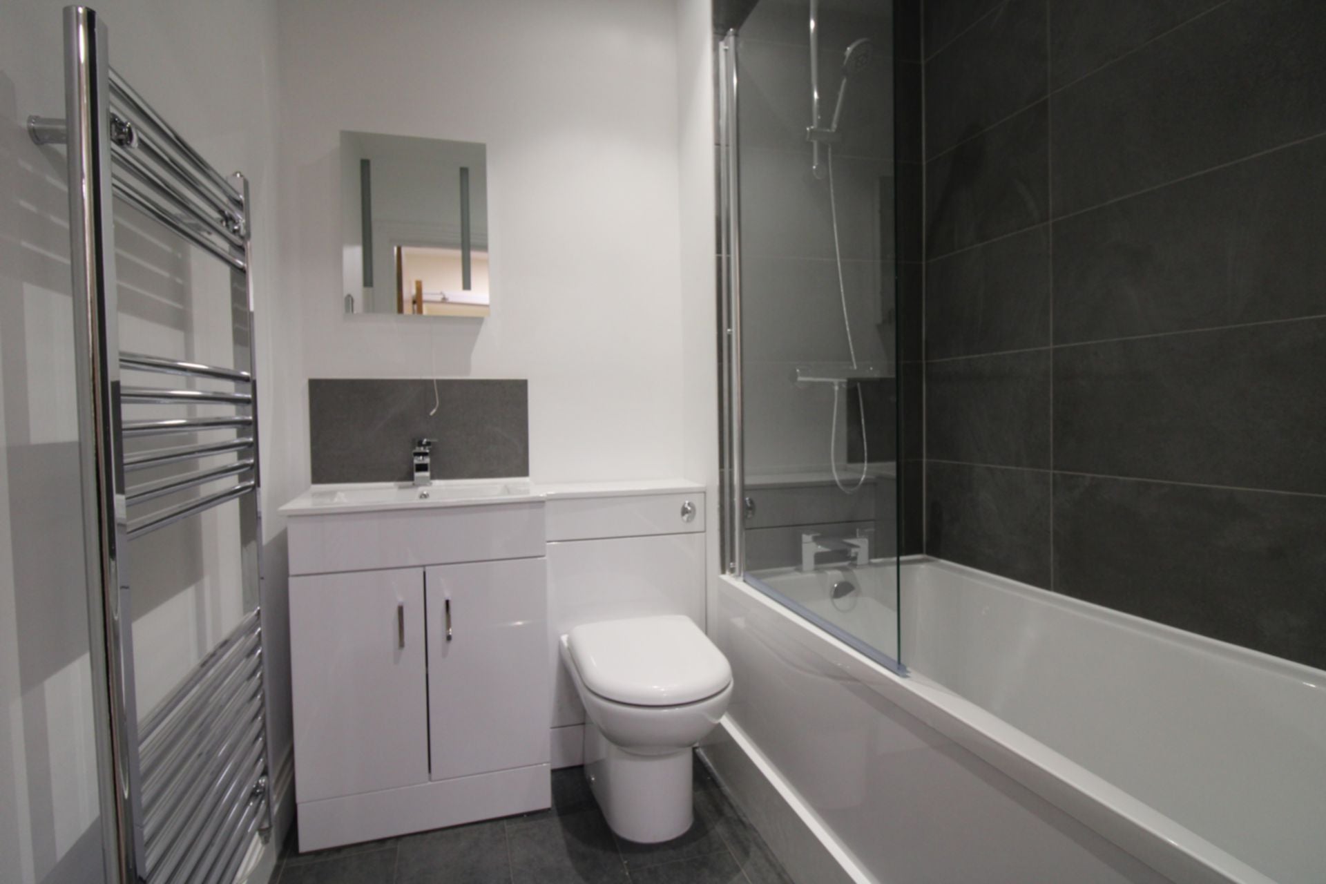 Flat Sandgate Road in Folkestone and Hythe District