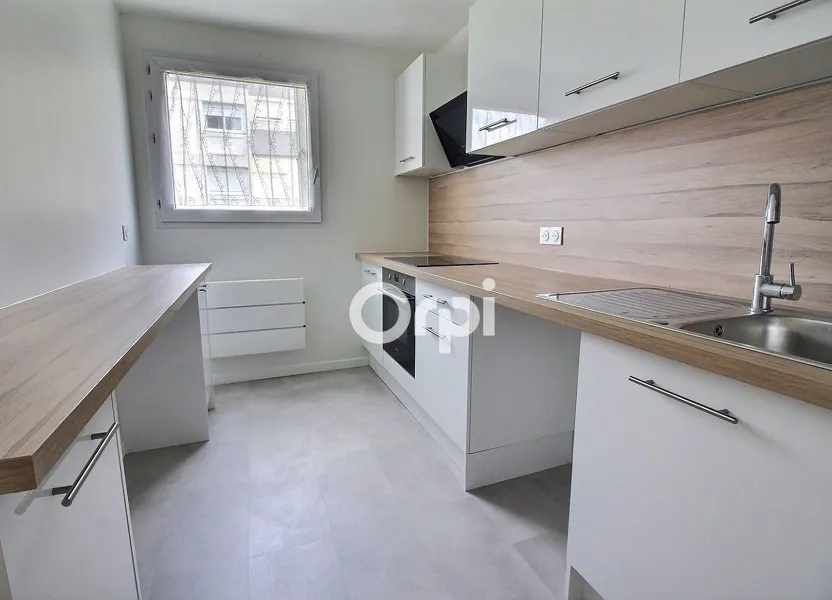 Appartement Rue Maurice Nogues à Viry-Châtillon