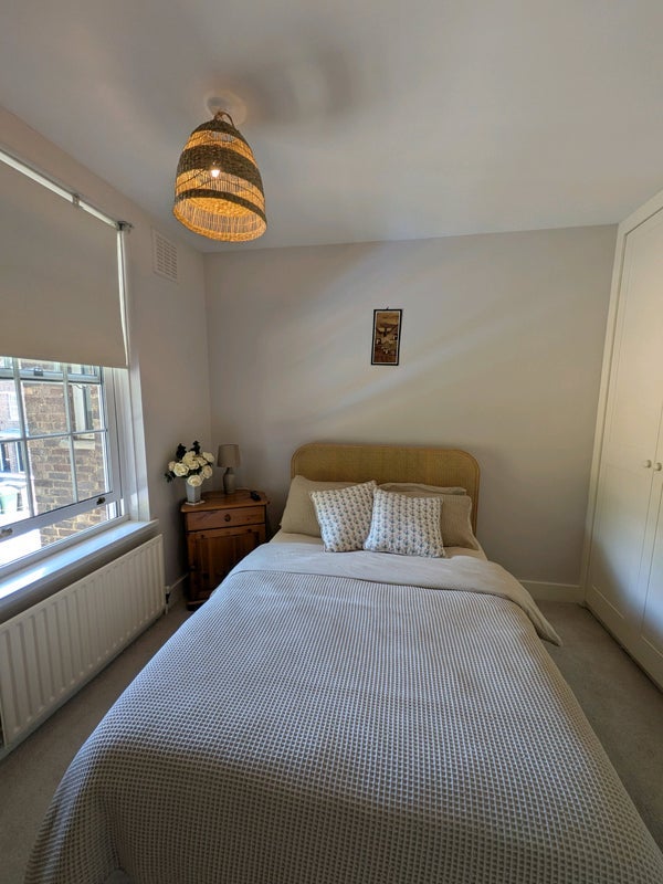 Room Fulthorp Road in Greater London