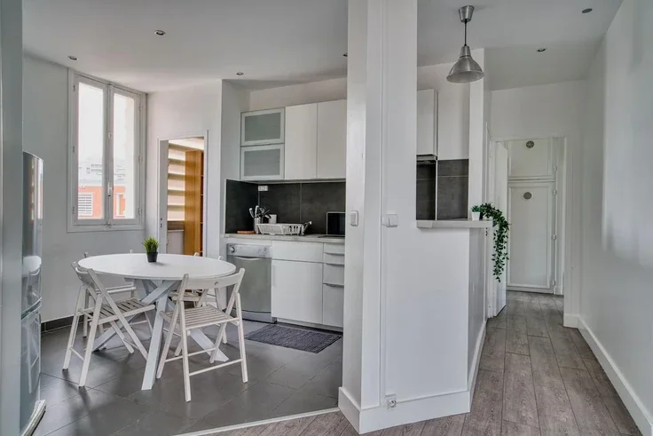 Appartement Rue Armand Silvestre à Courbevoie