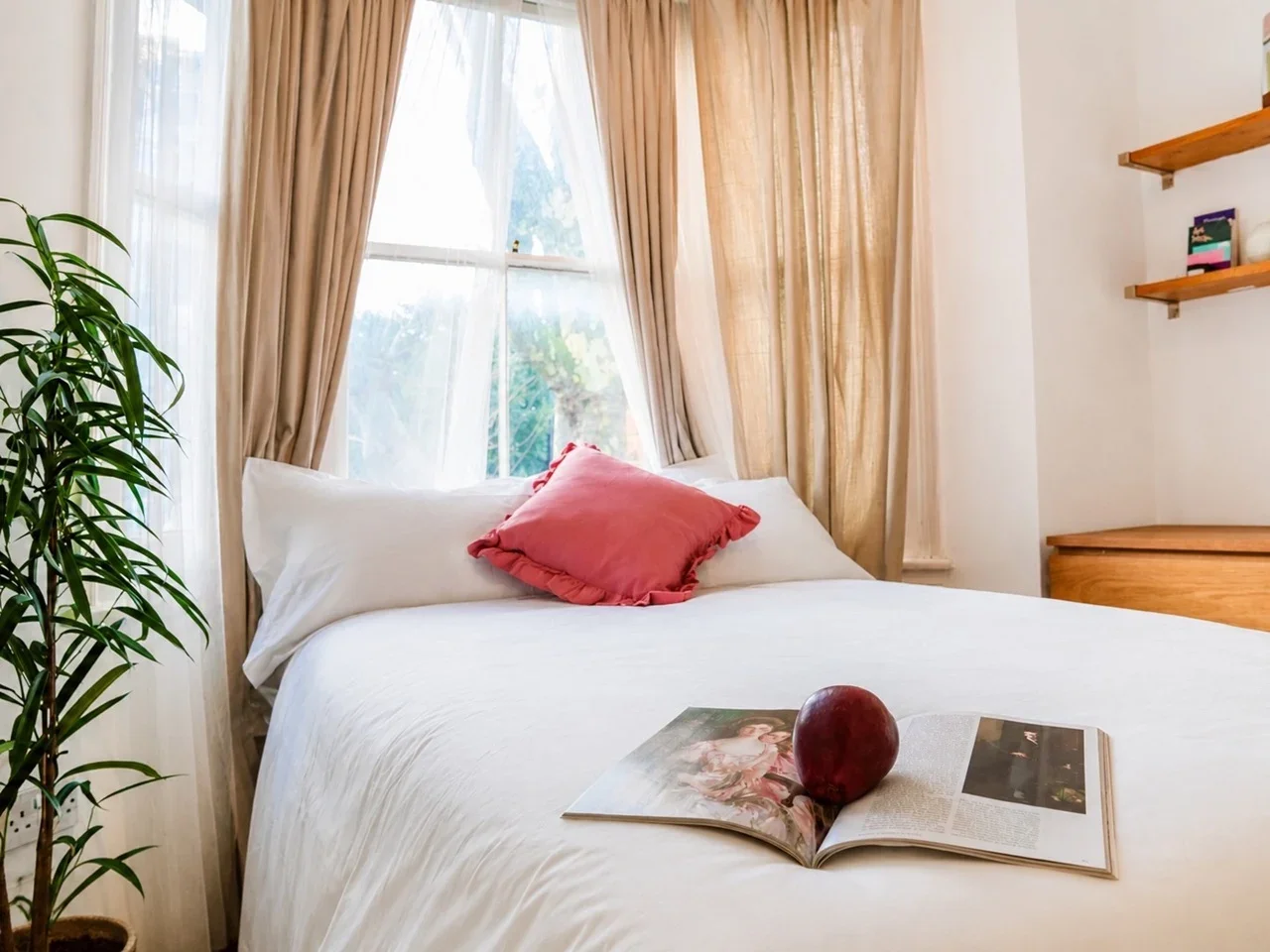 Room Rope Street in Greater London