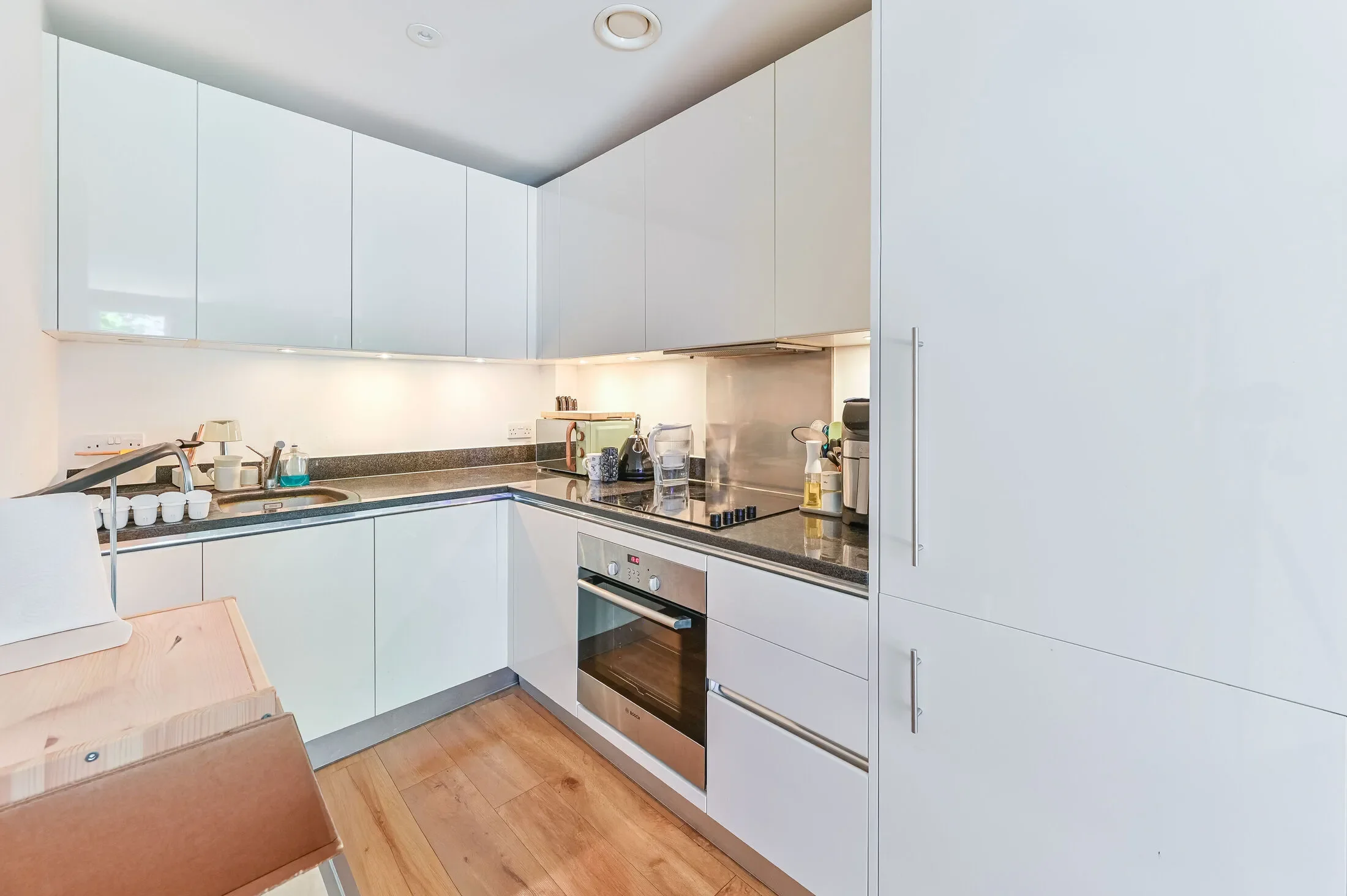Flat Duke of Wellington Avenue in Greater London