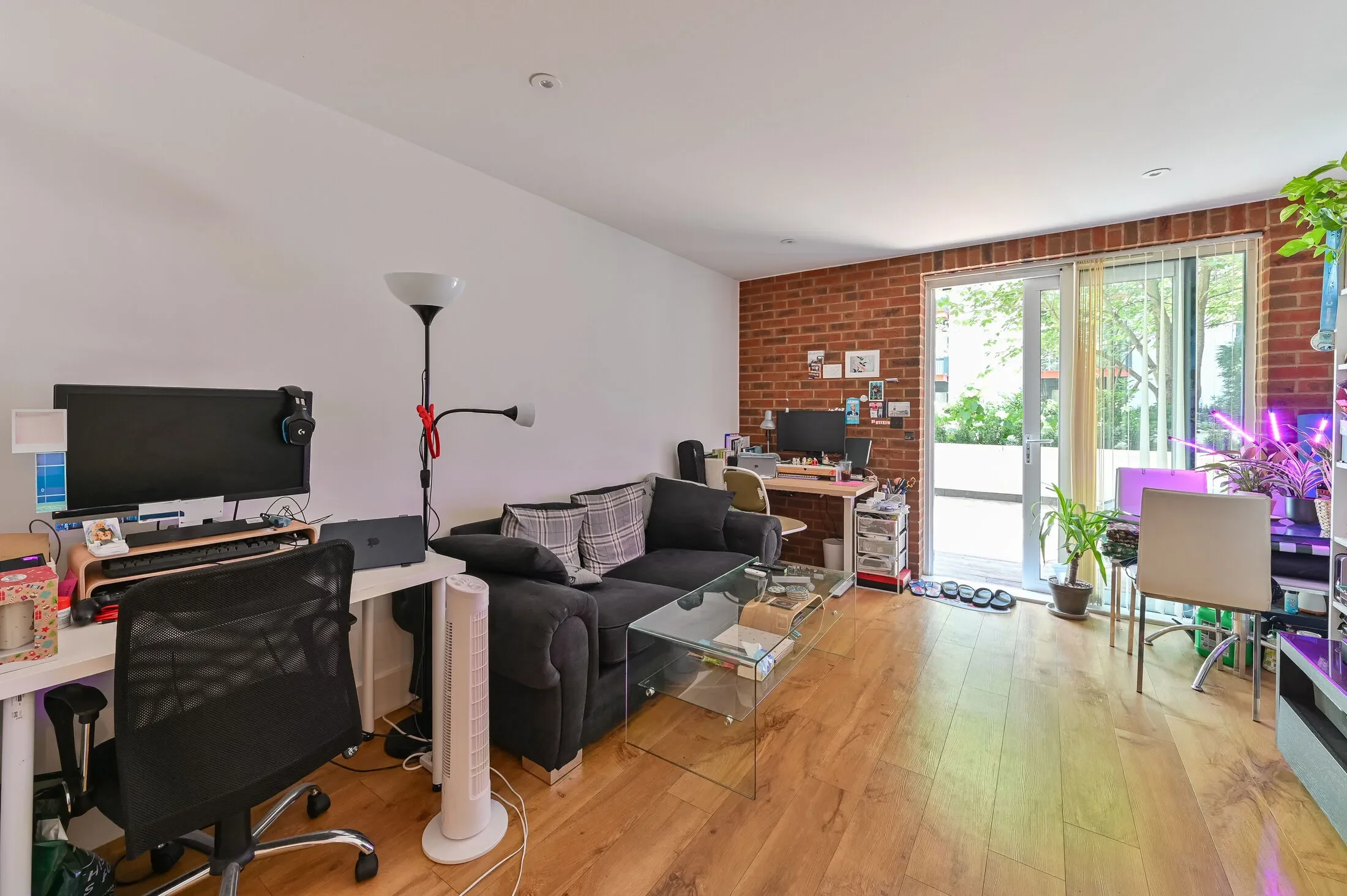 Flat Duke of Wellington Avenue in Greater London