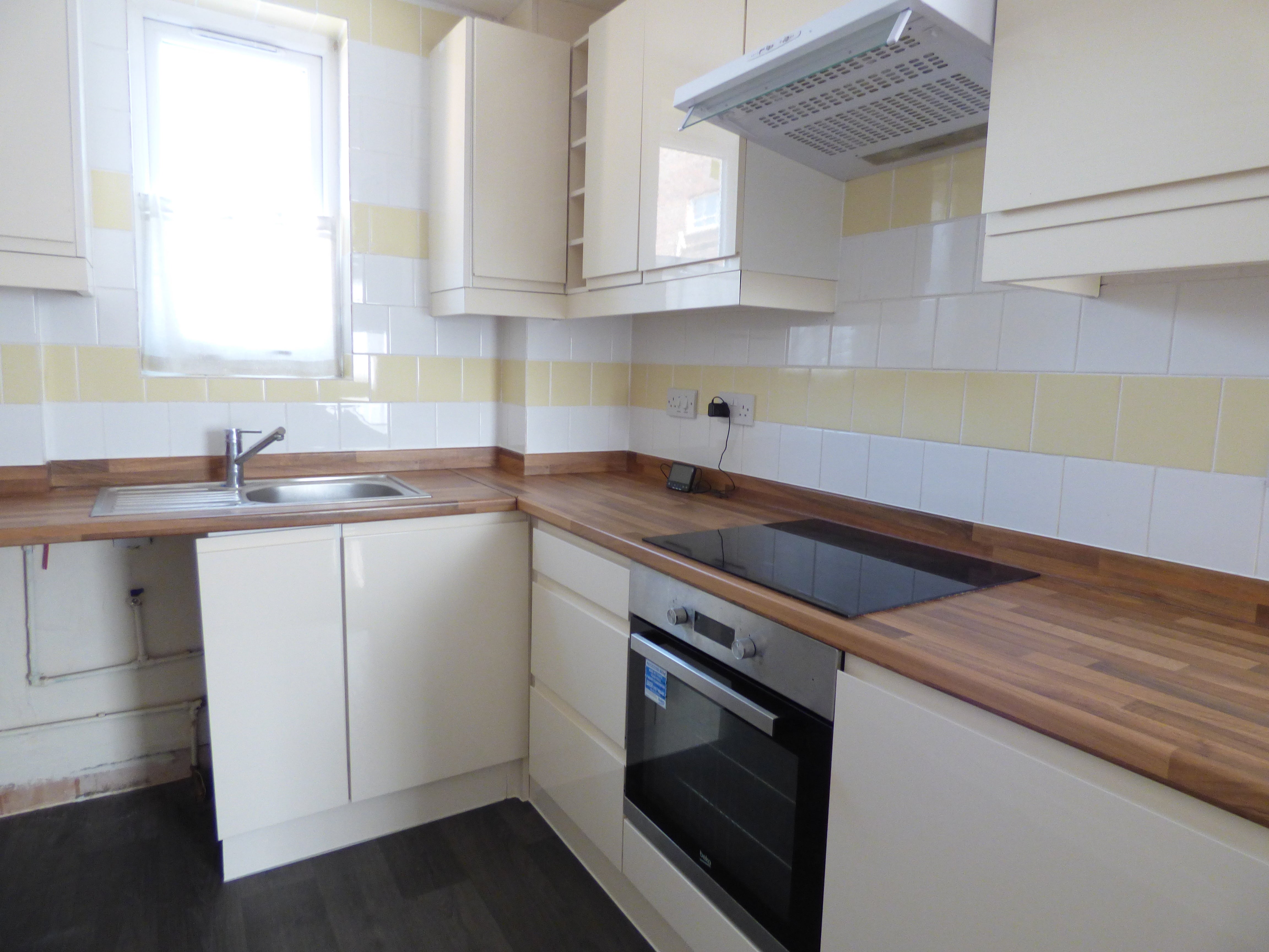Room High Street in Gosport