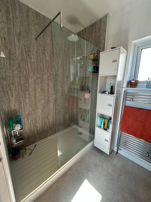 Room Osborne Road in Bristol