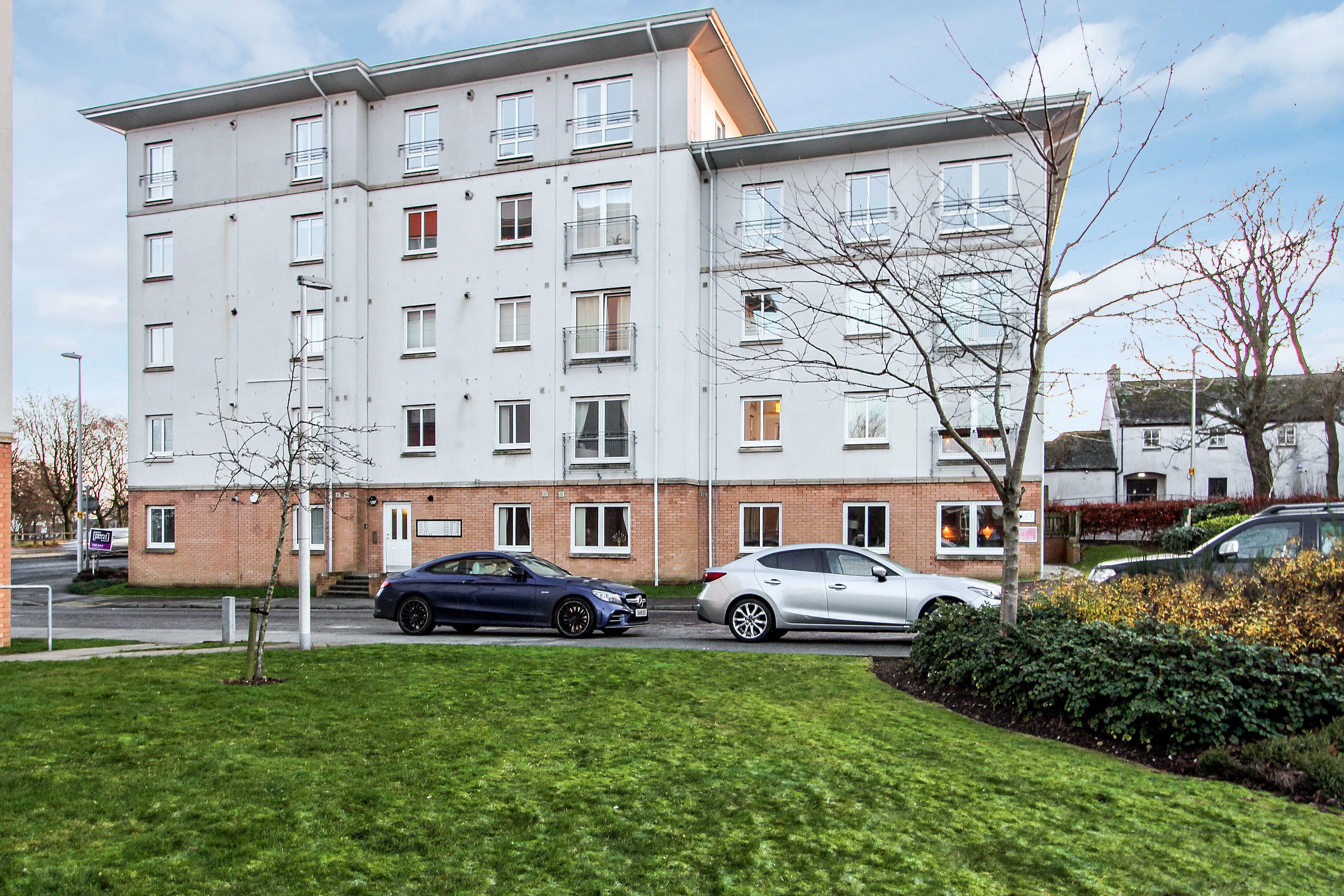 Flat Midstocket View in Aberdeen City