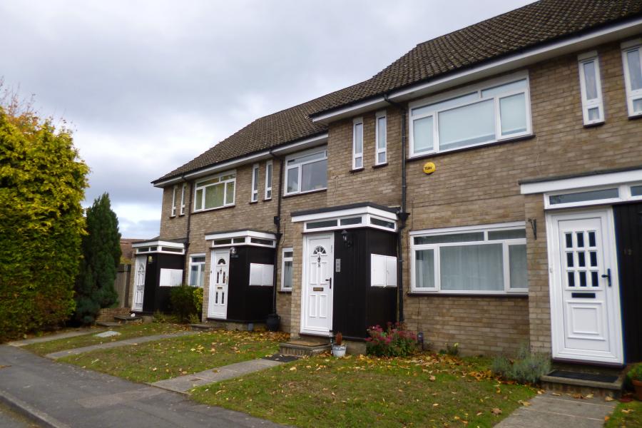Flat Saint Peter's Close in Hertsmere