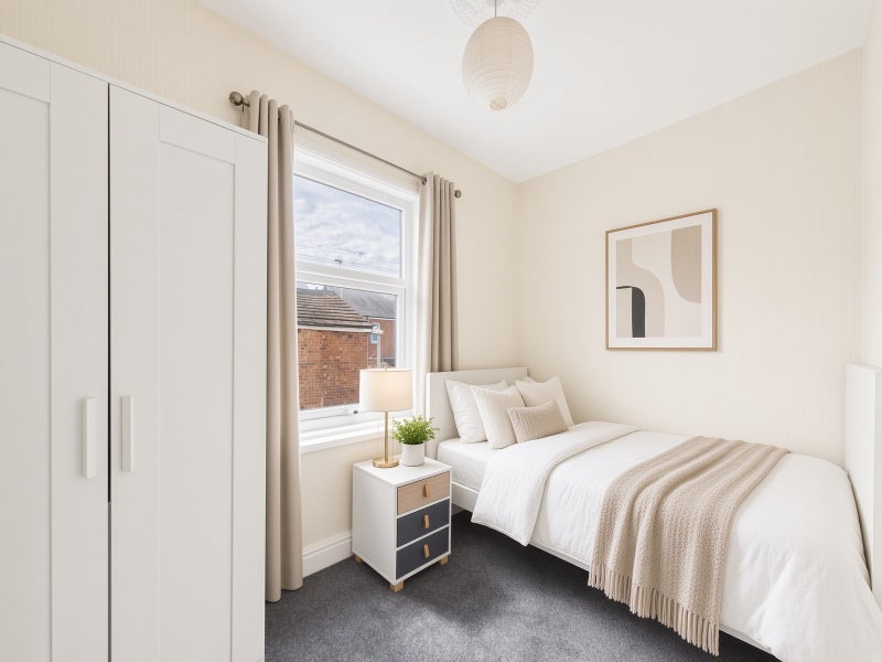 Room Palatine Road in Blackpool