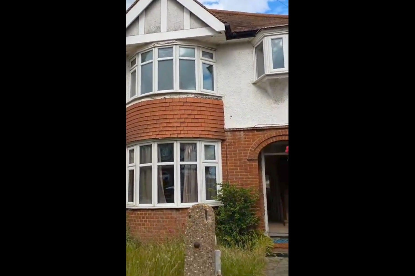 House Lyncroft Gardens in Greater London