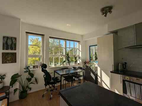 Flat Wilmot Street in Greater London