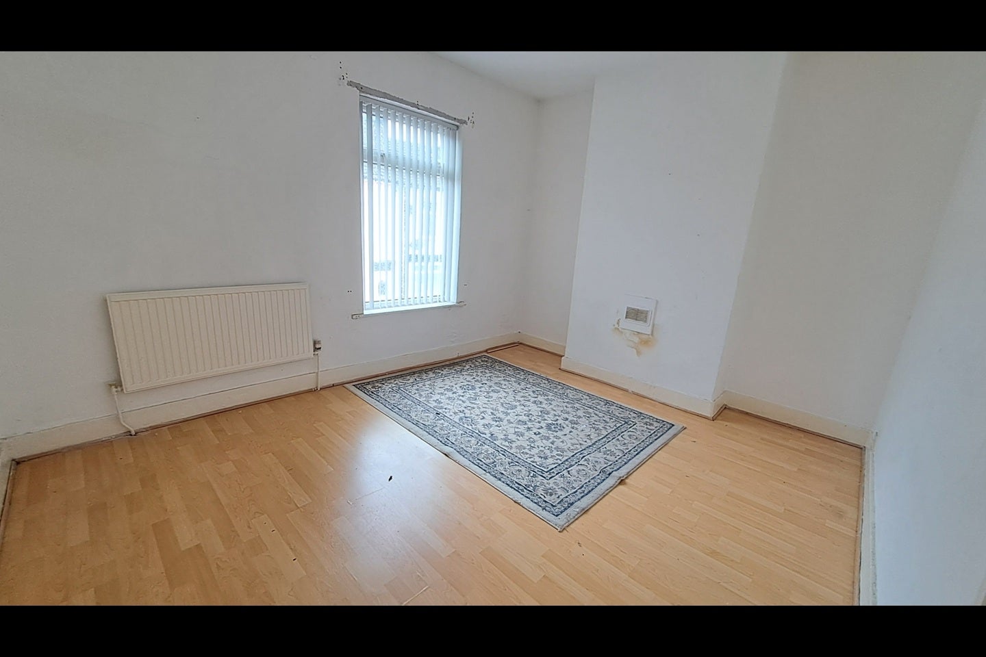 House Saxon Terrace in Widnes