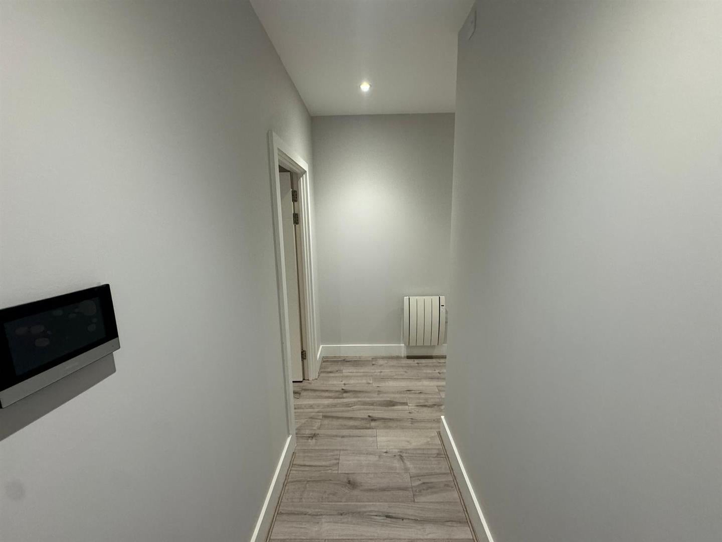 Flat Nobel Drive in Greater London