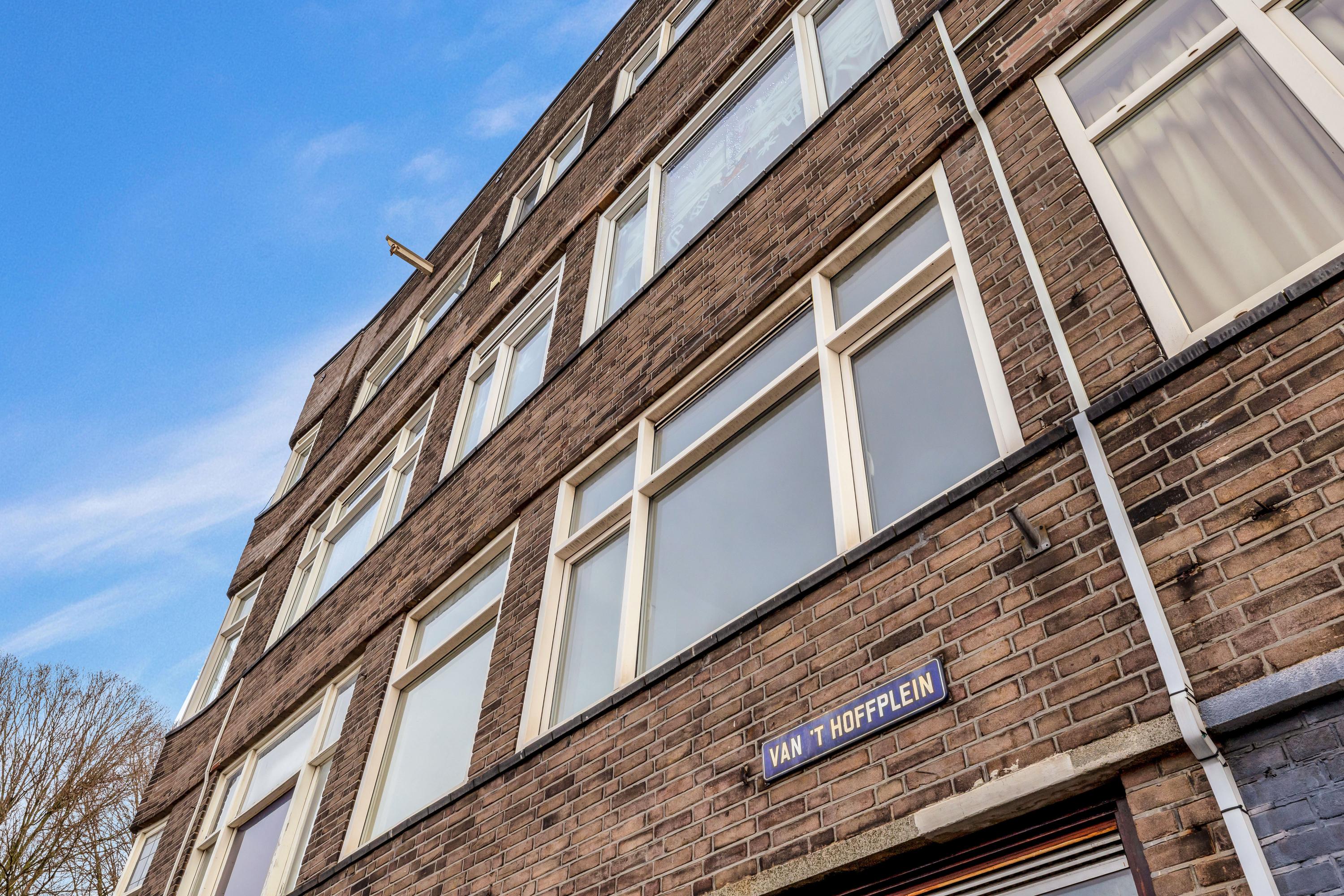 Appartement te koop: Van 't Hoffplein 1, Schiedam