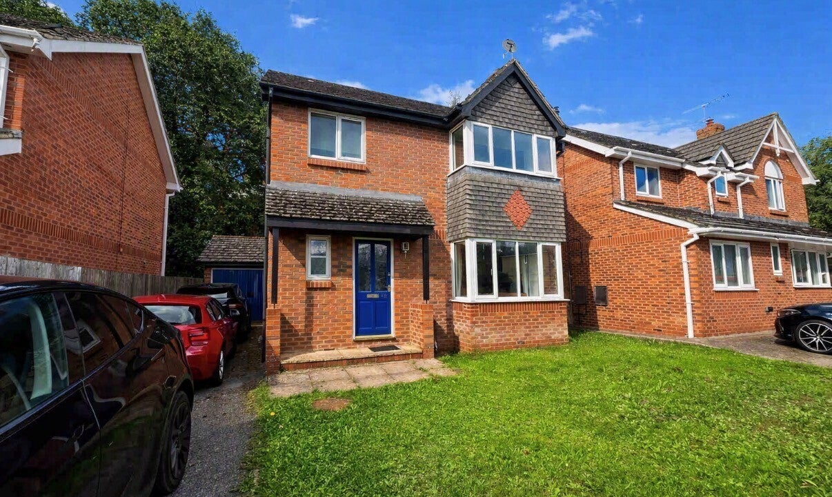 House Hazelwood Drive in Verwood