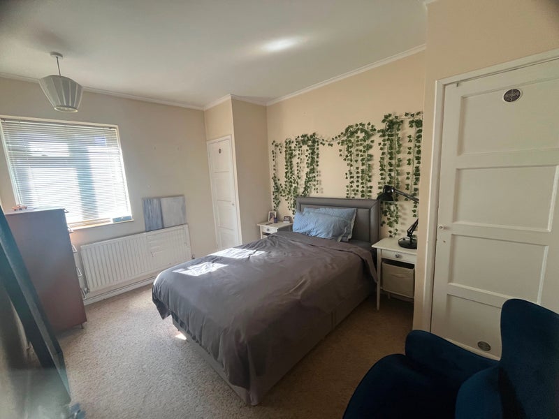Room Ashburnham Close in Greater London