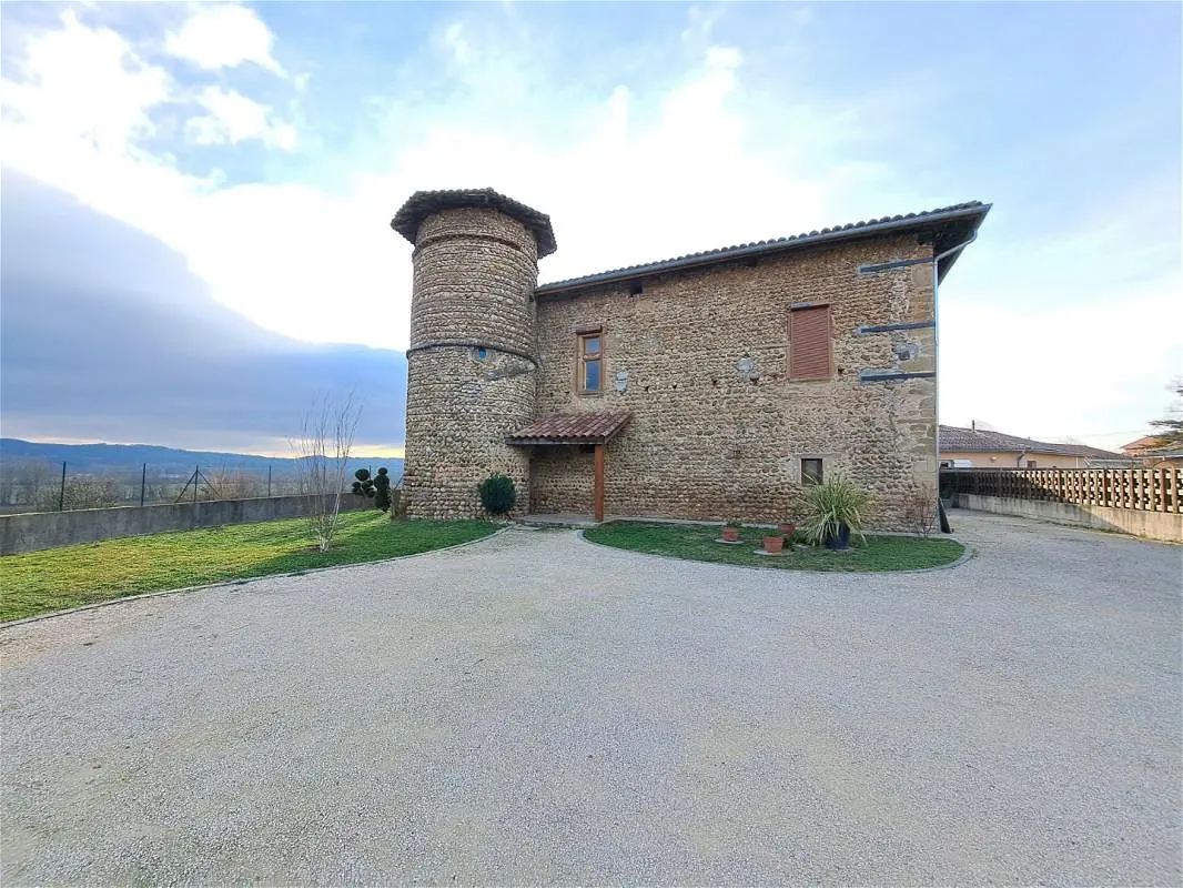 Flat Chemin de la Marette in Lapeyrouse-Mornay