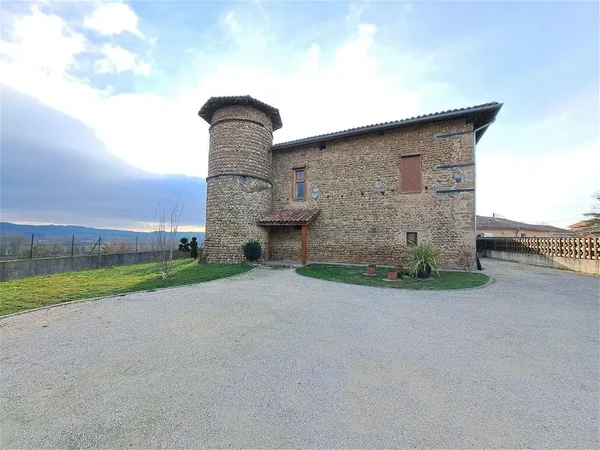 Flat Chemin de la Marette in Lapeyrouse-Mornay