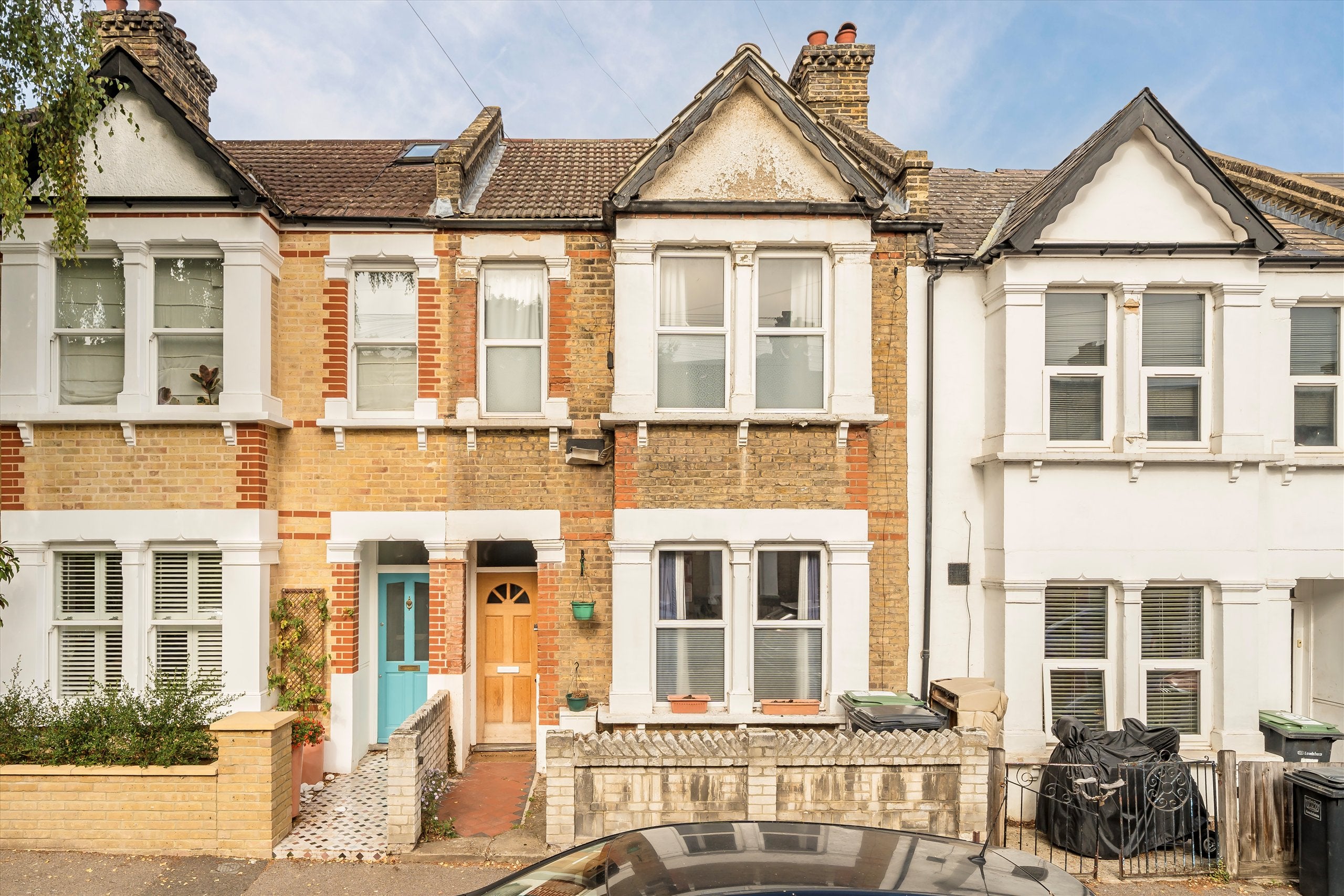 House Benin Street in Greater London