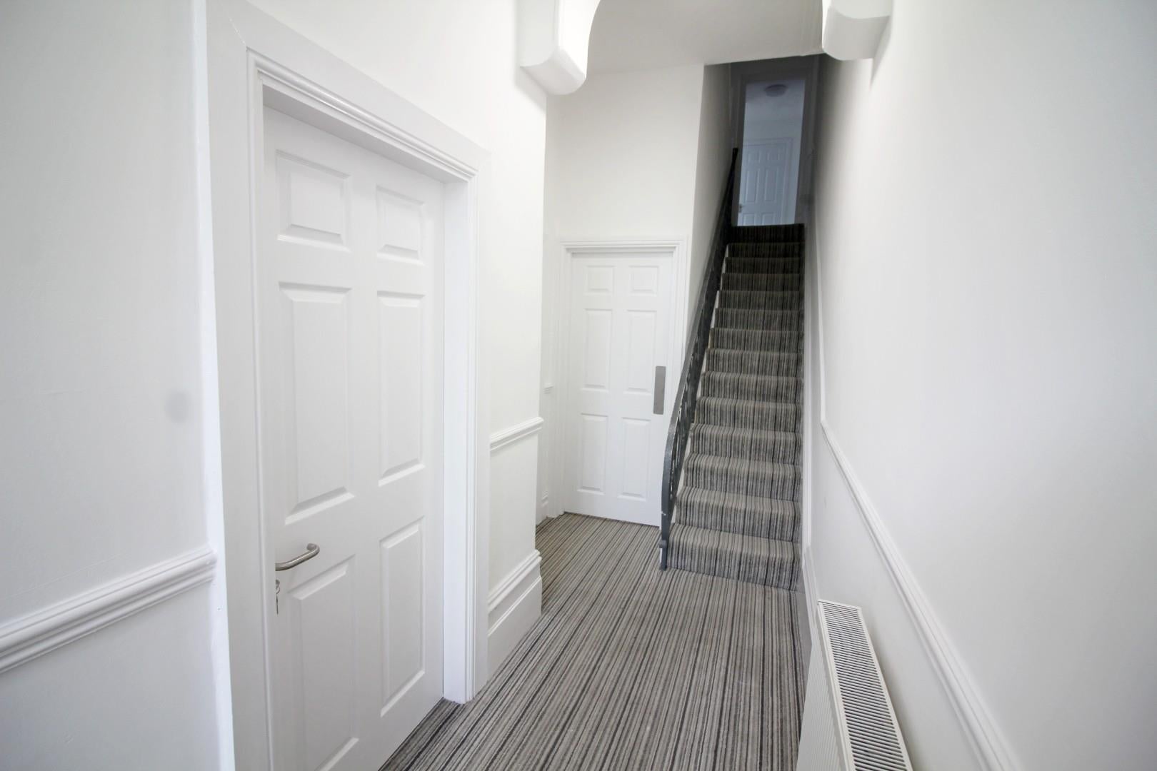 Room Chesham Road in Bury