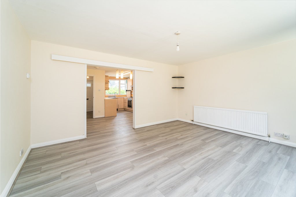 House Chase Side in Greater London