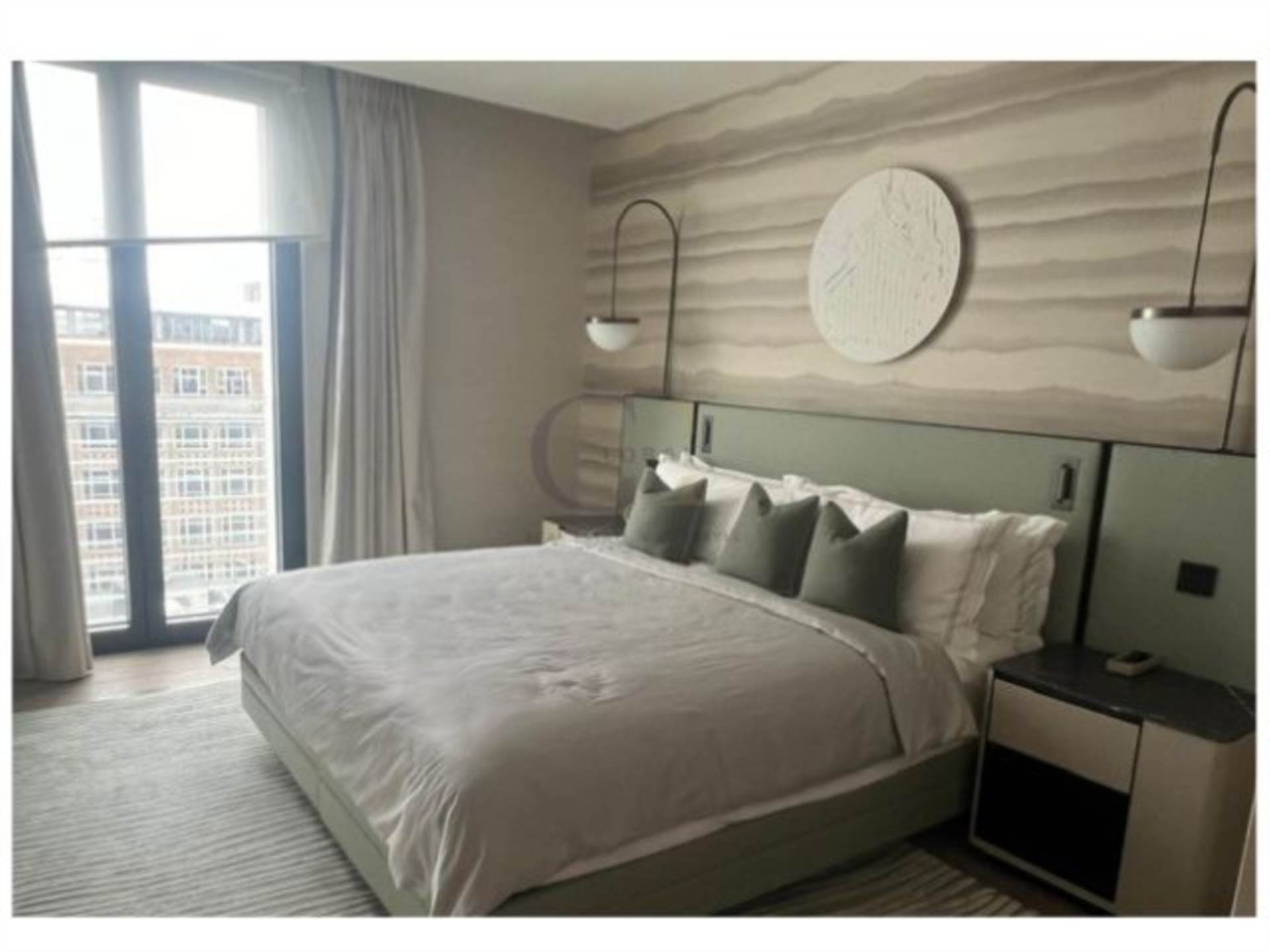 Flat Hanover Square in City of Westminster