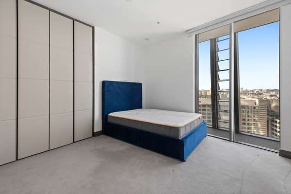 Room Blackfriars Road in Greater London