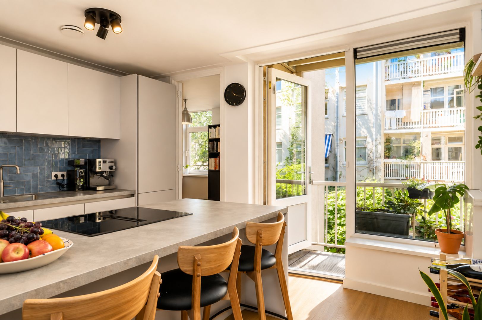 Appartement te koop: Van Hogendorpstraat 64B, Amsterdam
