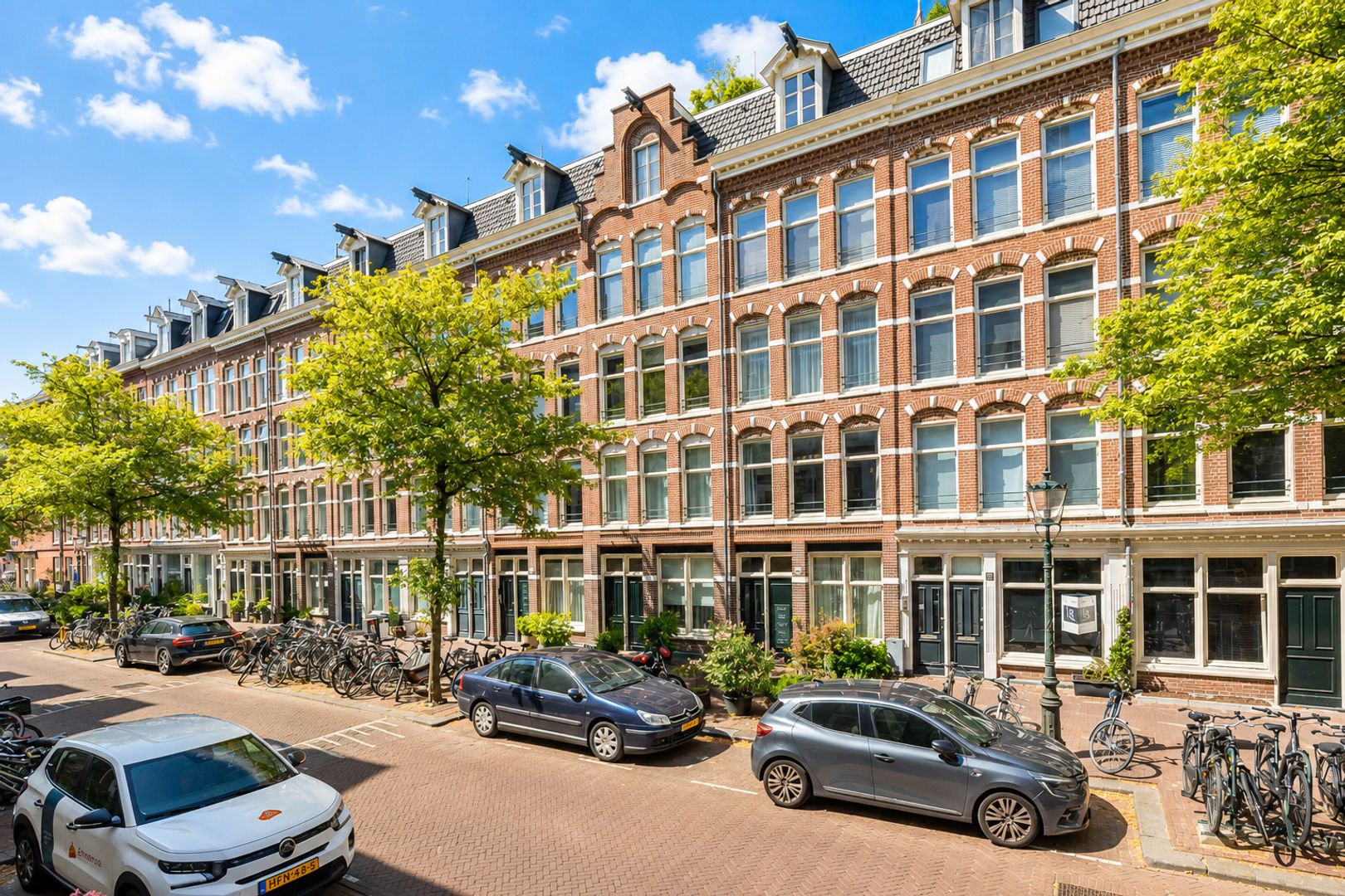 Appartement Van Hogendorpstraat 64 B in Amsterdam
