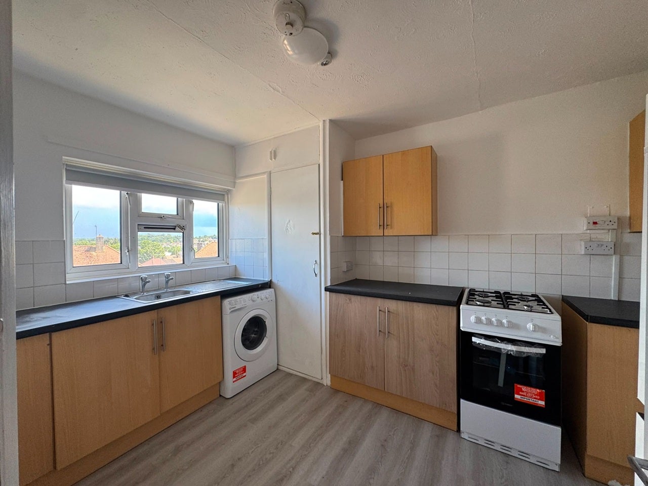 Flat Batchwood Green in Greater London