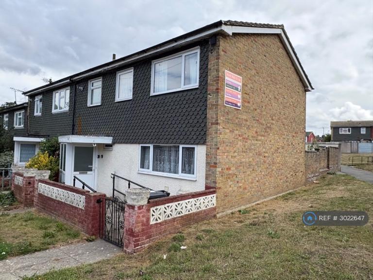 House Fieldway in Greater London