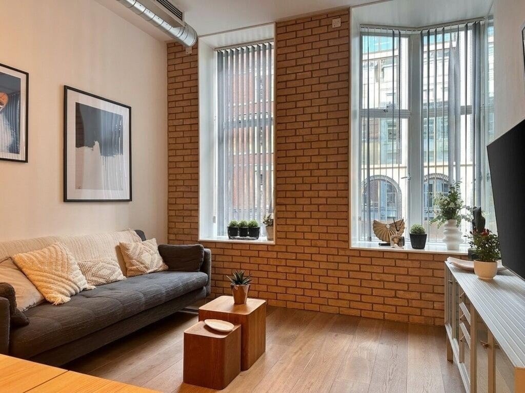 Flat Berners Street in City of Westminster