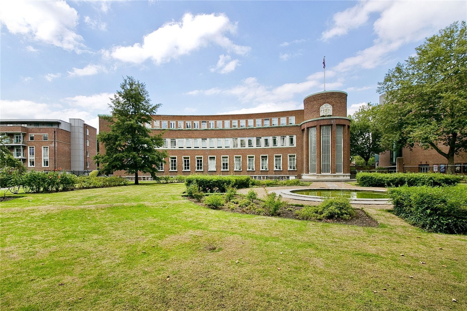 Flat Rosebery Avenue in Greater London