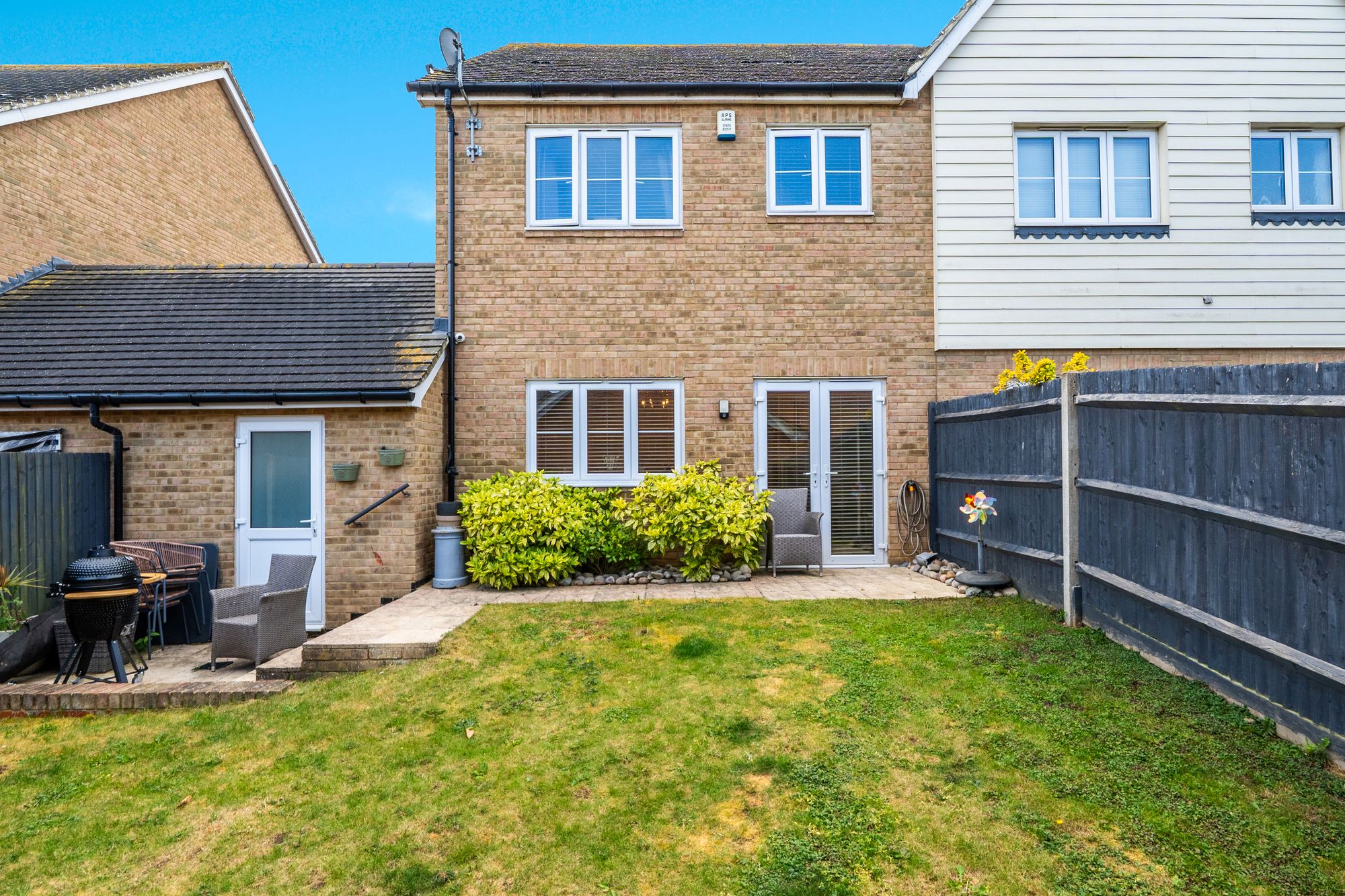 House Clayhill Gardens in Hoo St. Werburgh