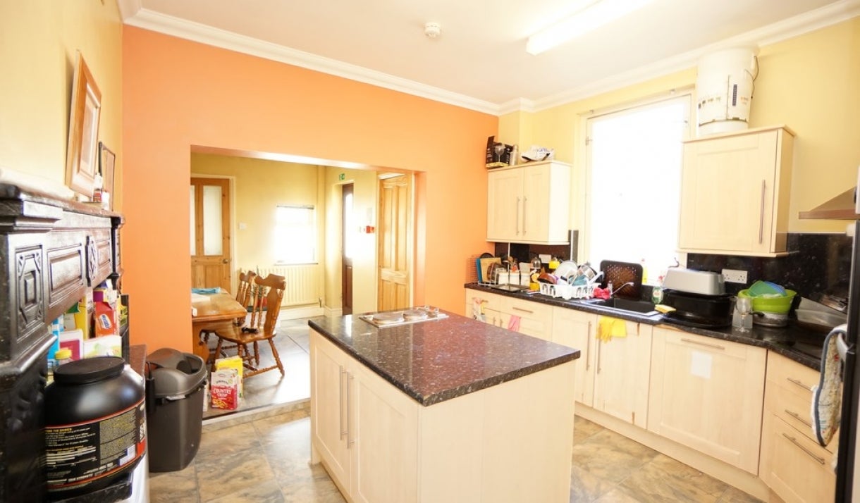 Room Feversham Crescent in York