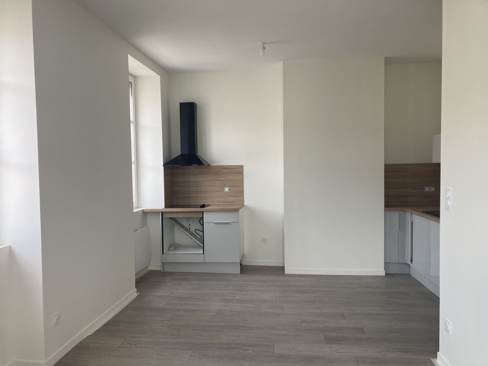 Flat Place Georges-Antoine Simonet in Tarare
