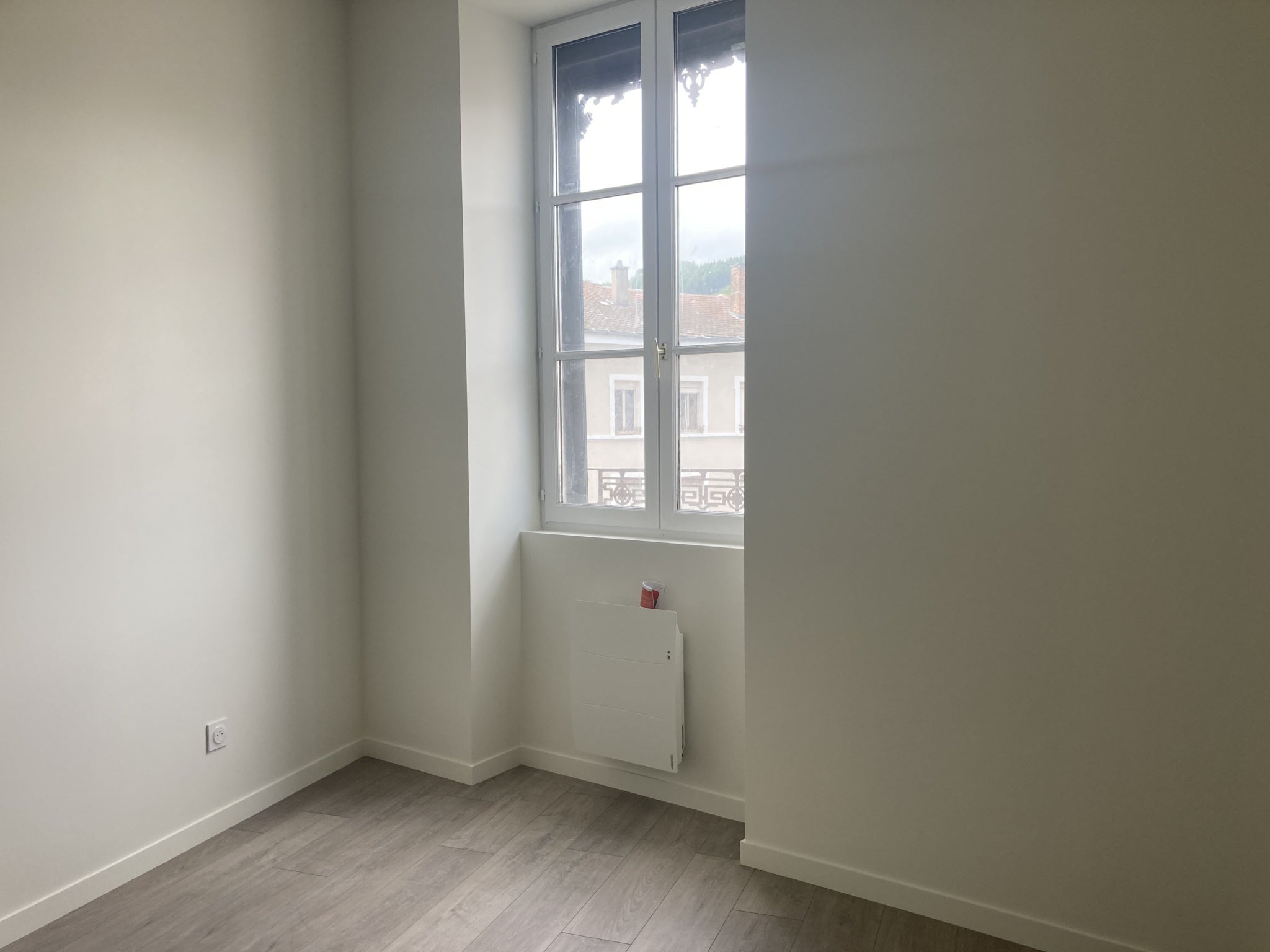 Flat Place Georges-Antoine Simonet in Tarare