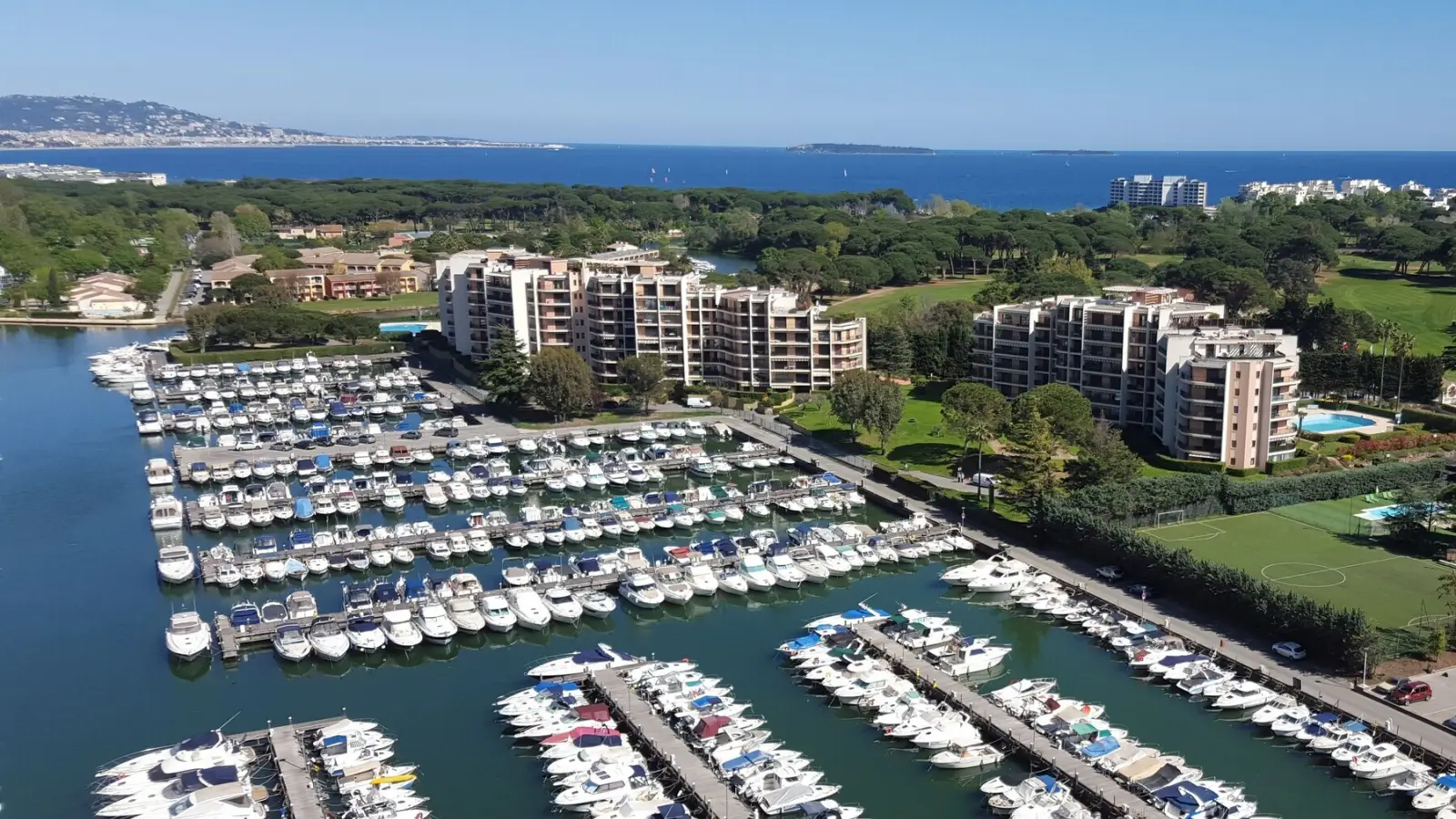 Appartement Allée des Clubs à Mandelieu-la-Napoule