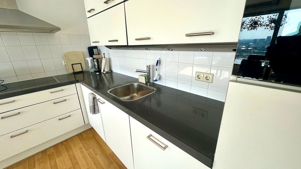 Appartement te huur: Prins Willem-Alexanderweg, 'S-Gravenhage