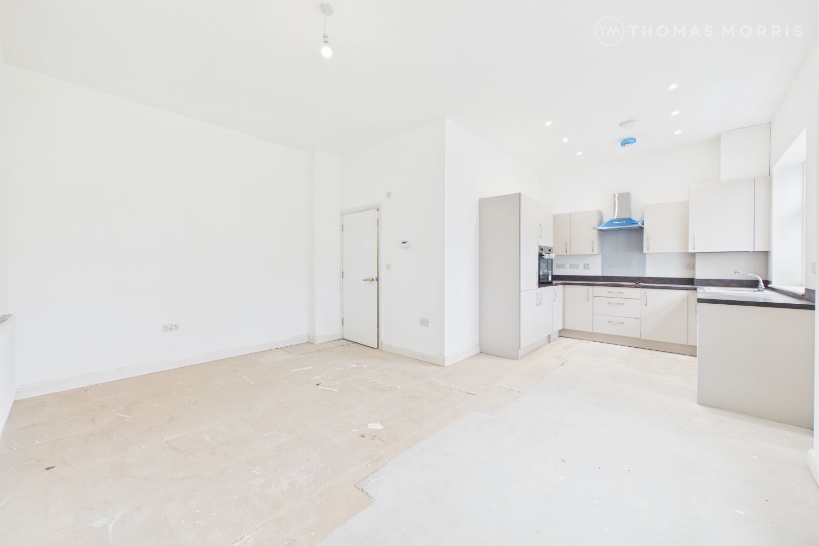 Flat Shortsands Yard in Huntingdonshire